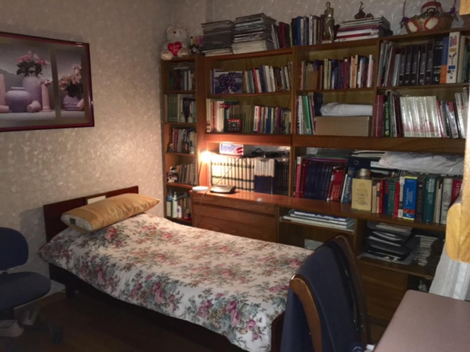 MUY BUEN DEPARTAMENTO SEMIPISO DE 4 AMBIENTES CON DEPENDENCIA DE SERVICIO, BALCÓN Y COCHERA — foto 10