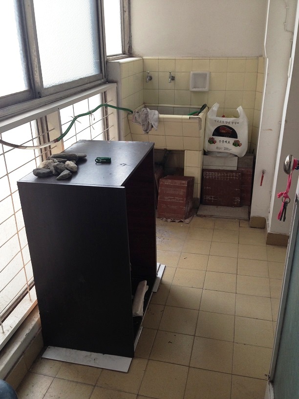 EXCELENTE DEPARTAMENTO DE 5 AMBIENTES CON BALCON CORRIDO, COCHERA FIJA CUBIERTA Y 2 BAULERAS — foto 7