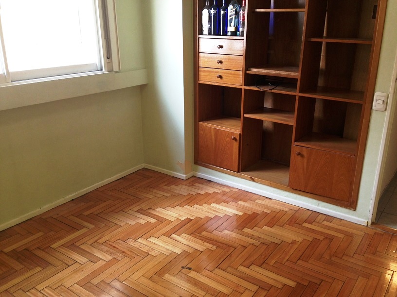 EXCELENTE DEPARTAMENTO DE 5 AMBIENTES CON BALCON CORRIDO, COCHERA FIJA CUBIERTA Y 2 BAULERAS — foto 10