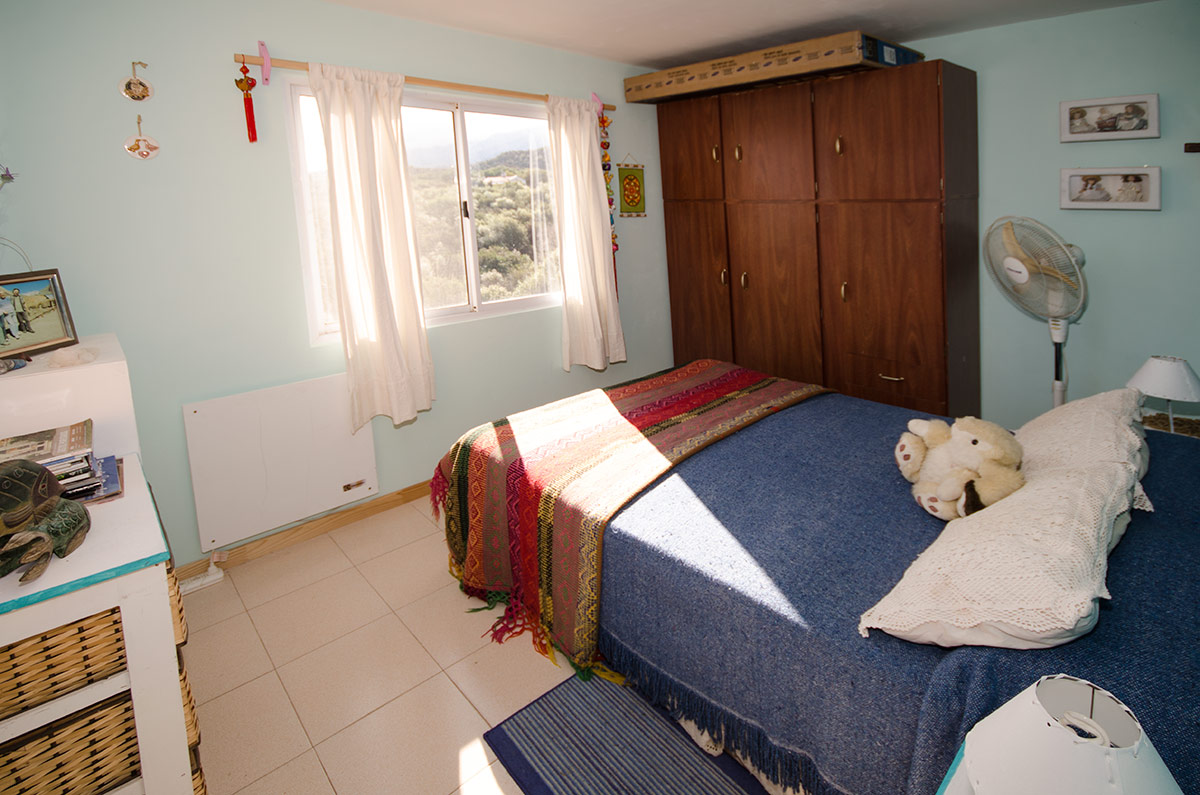 Casa de te EL ANGEL AZUL y vivienda sobre parque de 1500 m2 - 42