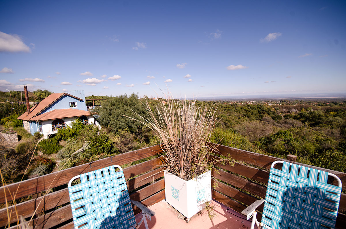 Casa de te EL ANGEL AZUL y vivienda sobre parque de 1500 m2 - 47