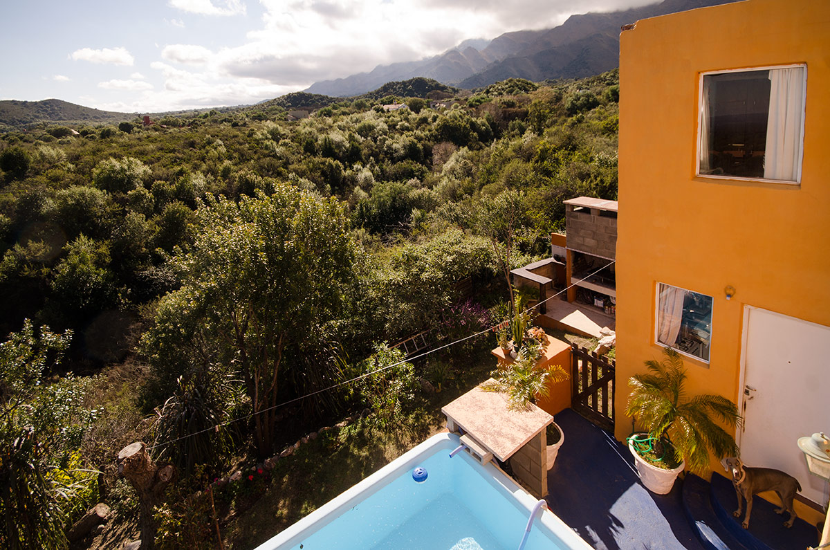 Casa de te EL ANGEL AZUL y vivienda sobre parque de 1500 m2 - 48