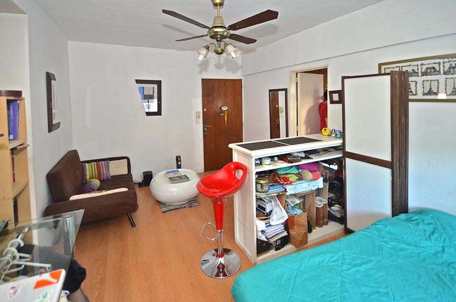 2 Ambientes amplios con balcón, recién pintado — foto 3