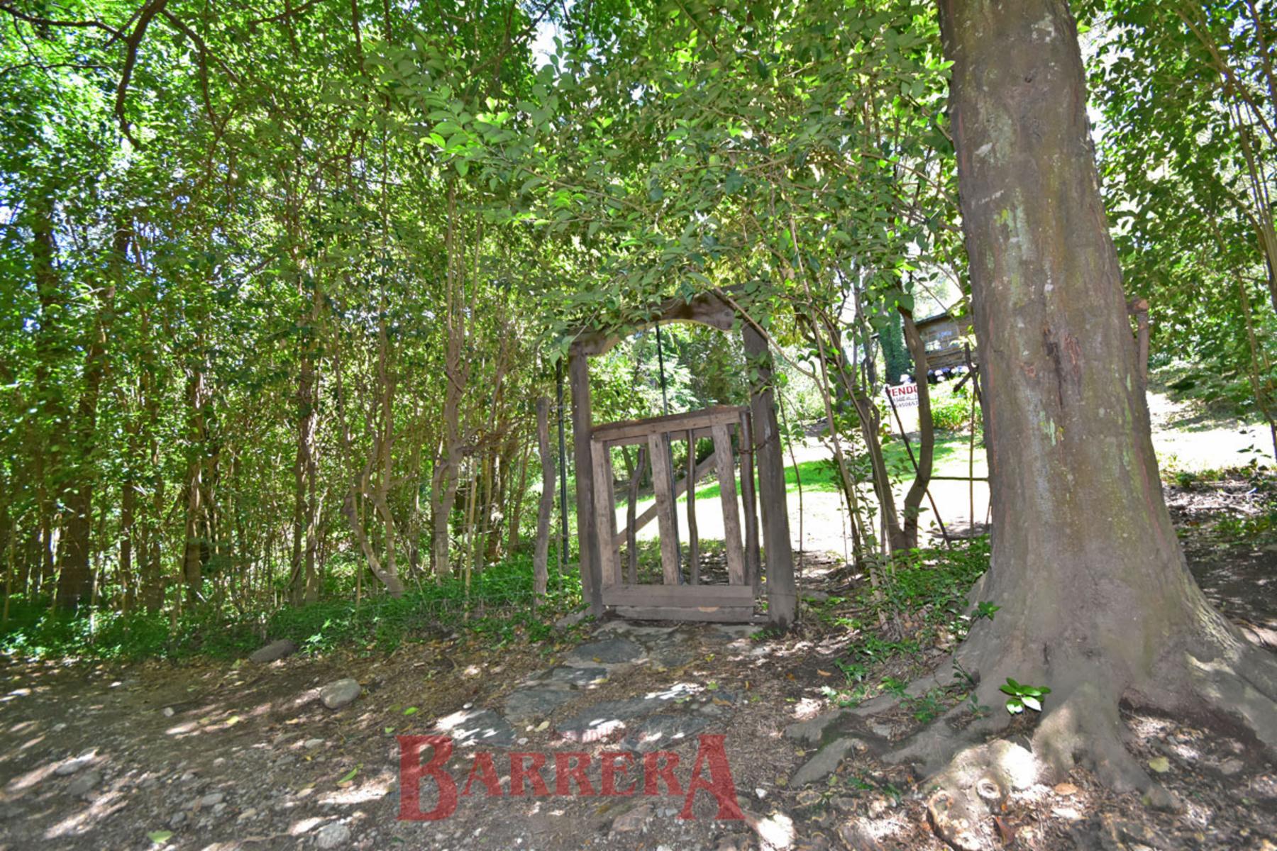 Merlo San Luis, Lola Mora casi Av. 2 Venados, (paseo de las esculturas) 2500 m2 con llamativa casa — foto 3
