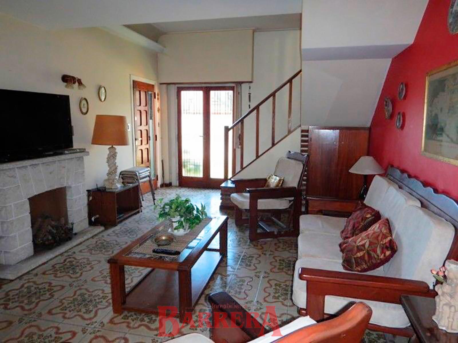 Chalet 4 dormitorio y estudio, 1 cuadra Av. Constitución y 9 de la playa — foto 2