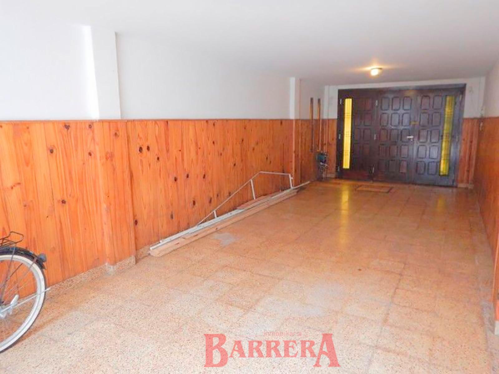 Chalet 4 dormitorio y estudio, 1 cuadra Av. Constitución y 9 de la playa — foto 8
