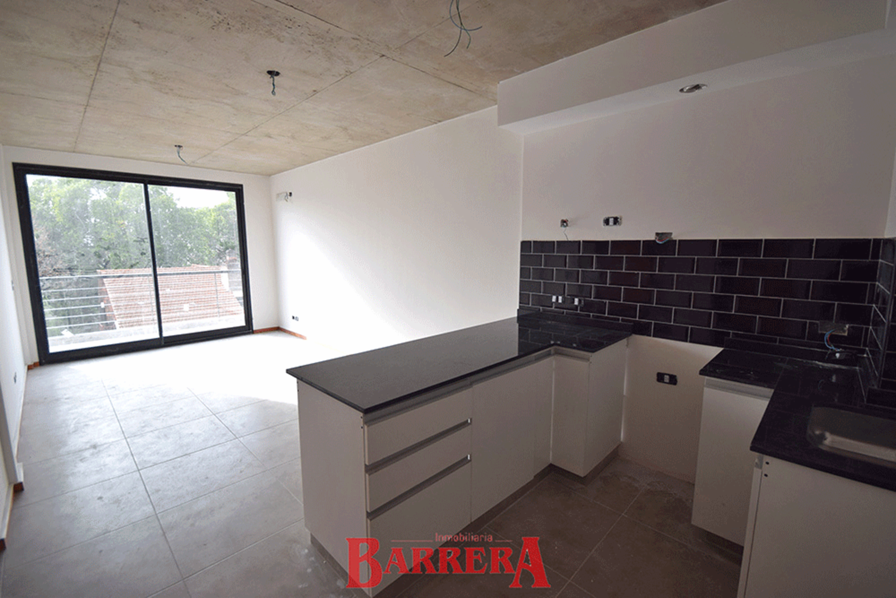 Dos ambientes en edificio de categoria, cochera opcional — foto 9