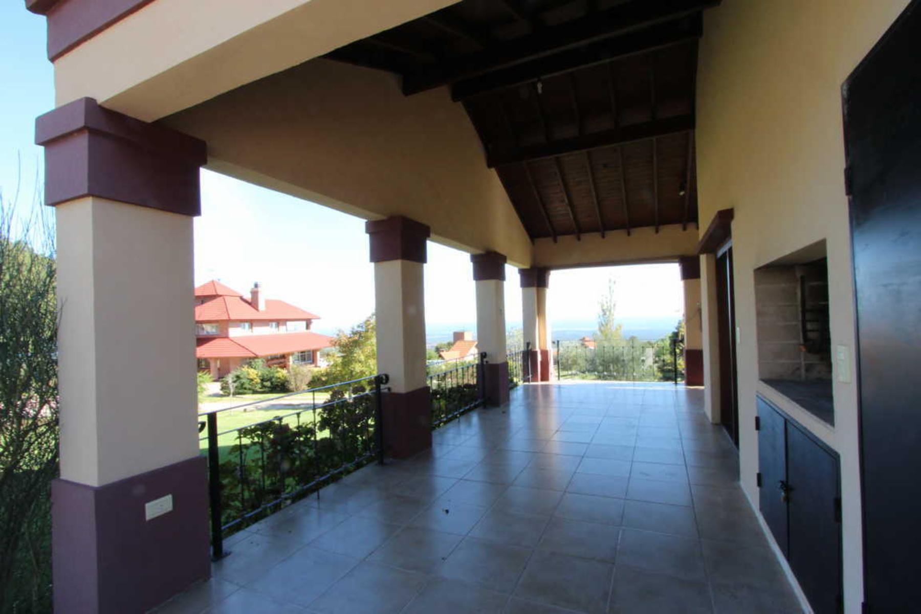 Country CHUMAMAYA, casa Alma Toscana 215 m2 constr. sobre lote 1013 m2 — foto 4