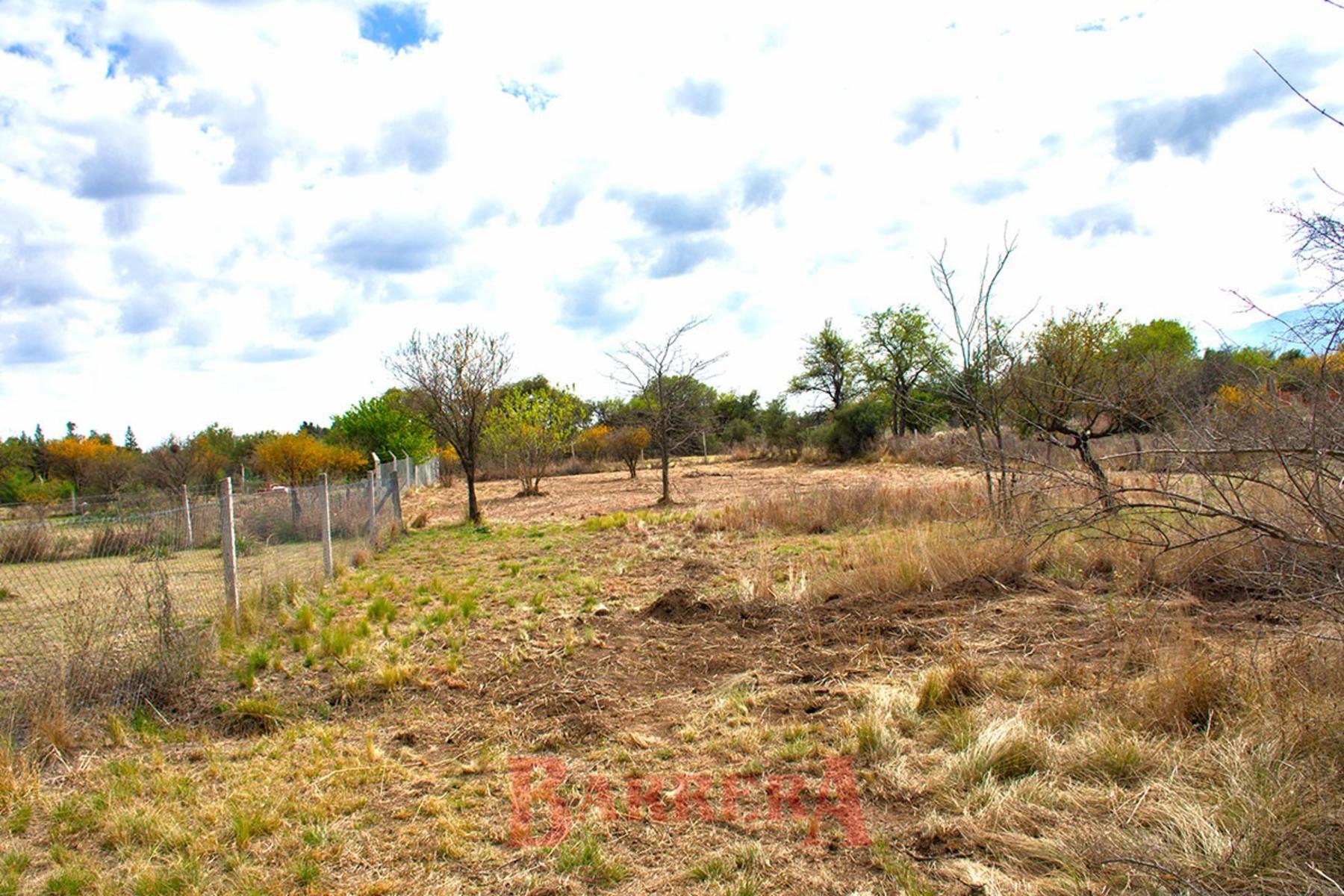 Lote muy amplio 2494 m2 Piedra Blanca abajo — foto 11