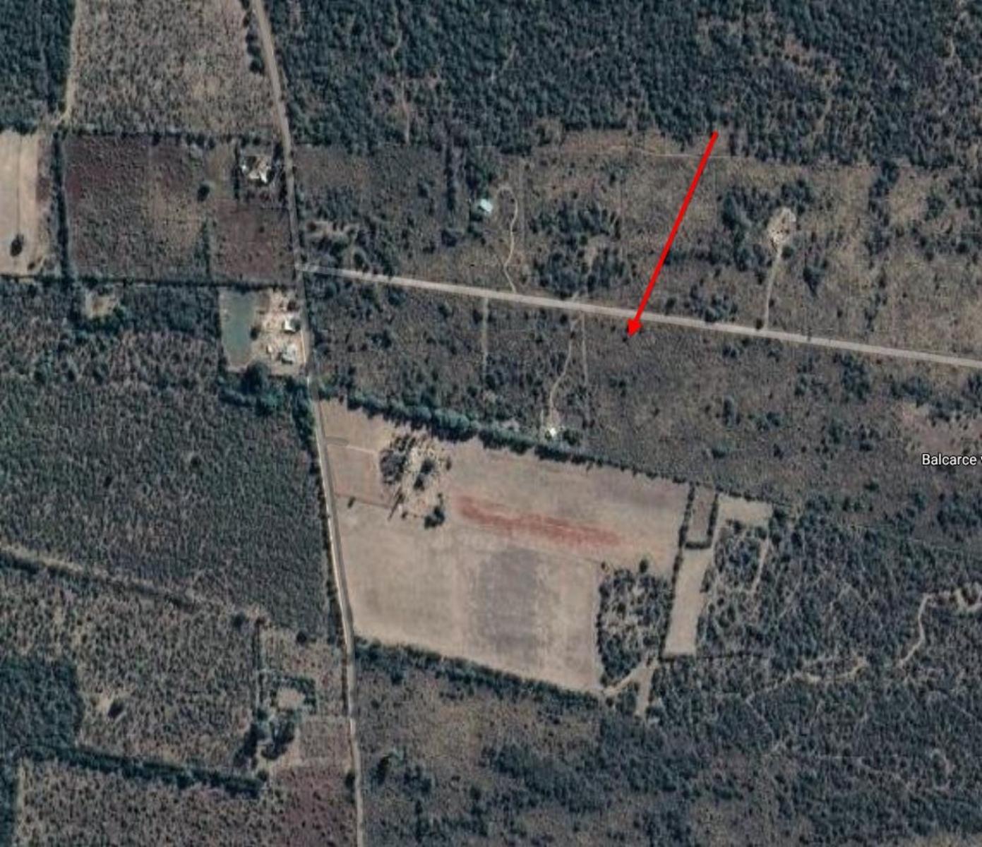 Amplio lote 10.000 m2 para cambiar tu vida VILLA LARCA - 4