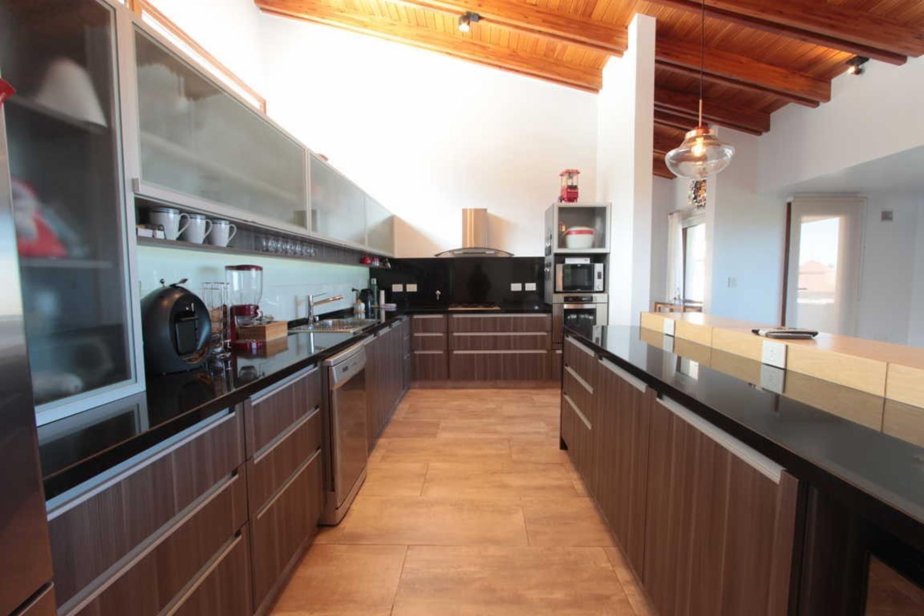Country CHUMAMAYA, casa Horizonte, 478 m2 constr. s/ 2 lotes — foto 13