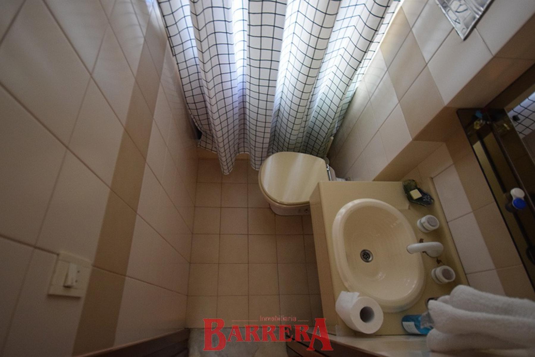 Casa en lote propio 5 ambientes - 6