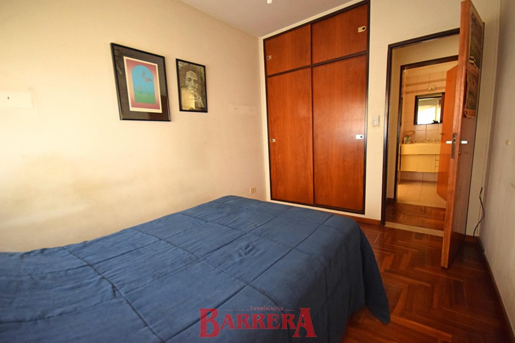 Casa en lote propio 5 ambientes - 18