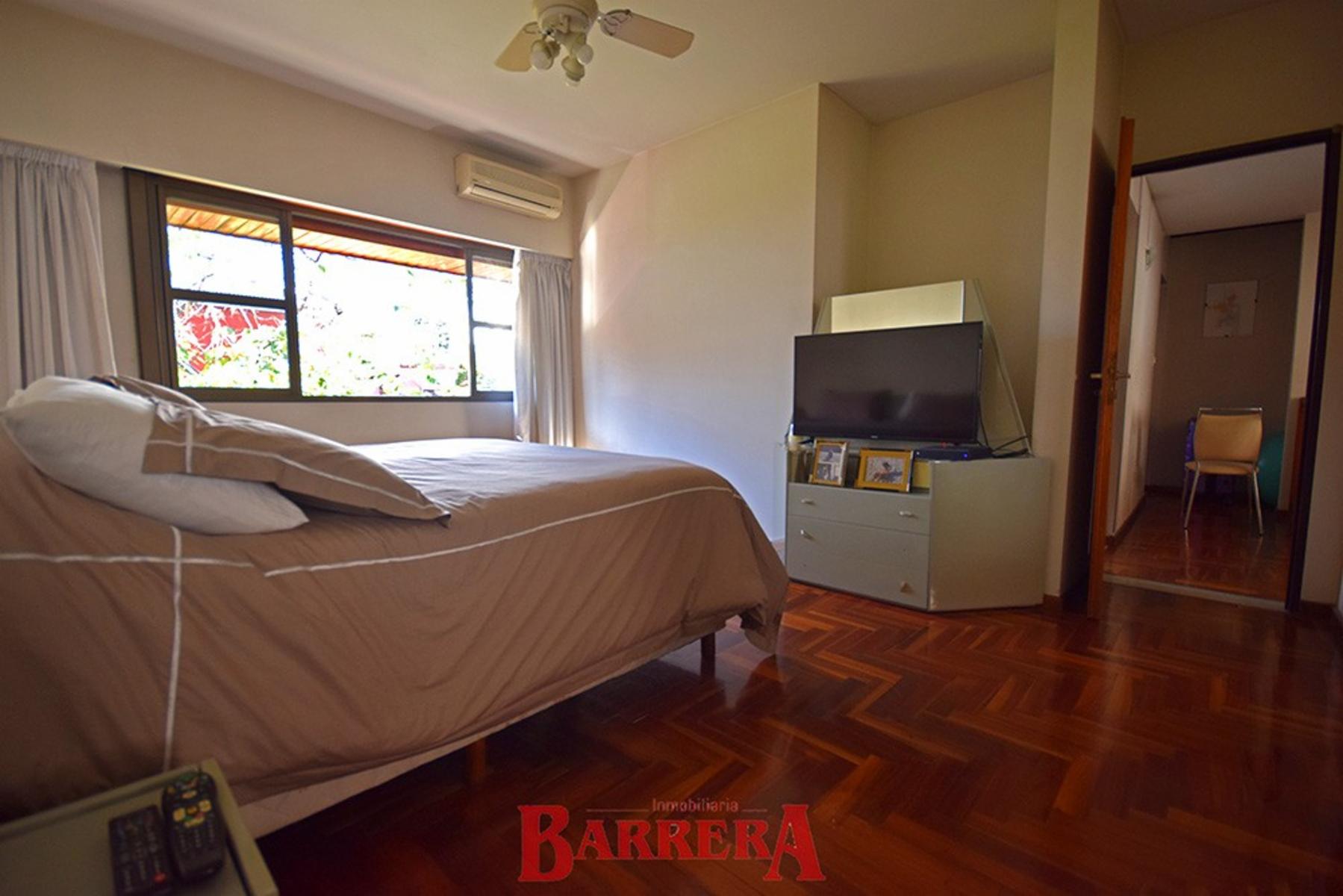 Casa en lote propio 5 ambientes - 27