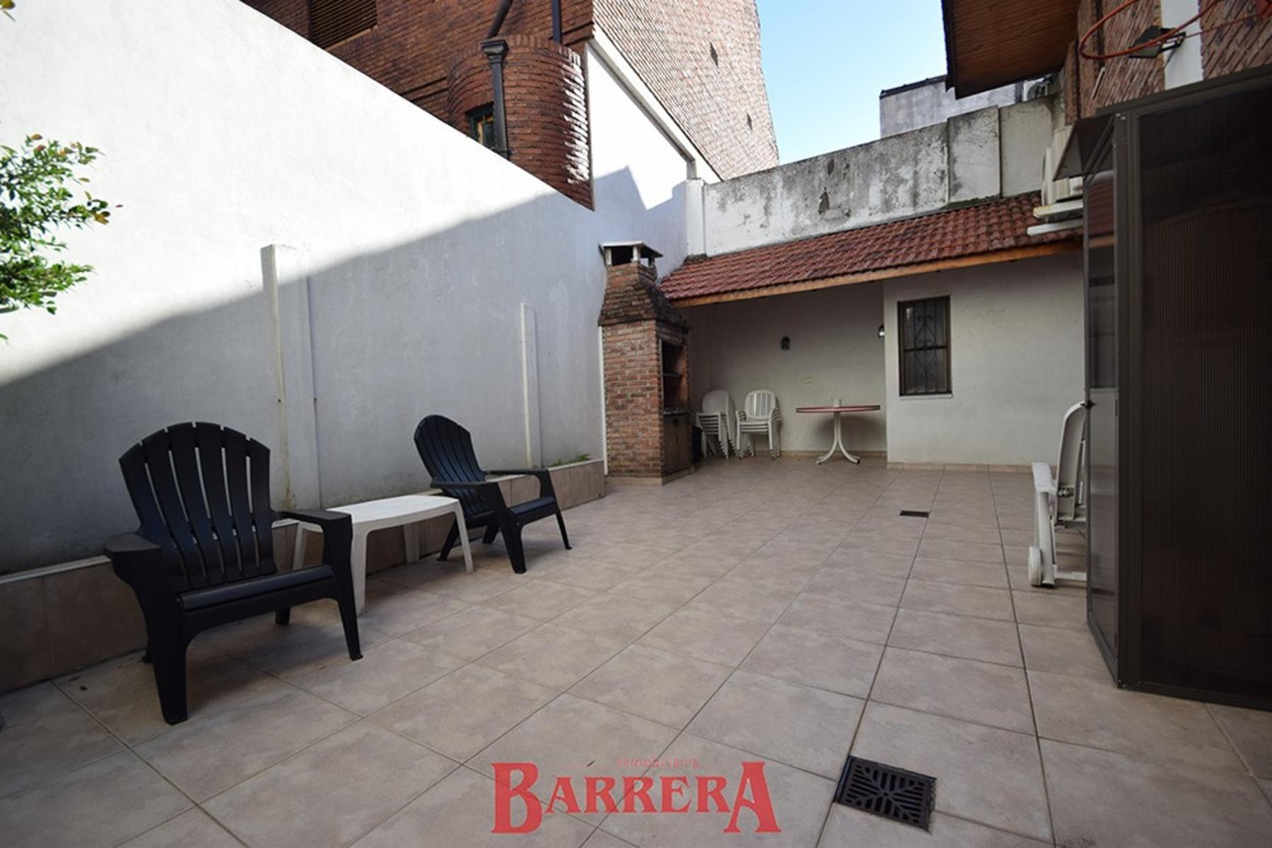 Casa en lote propio 5 ambientes - 32