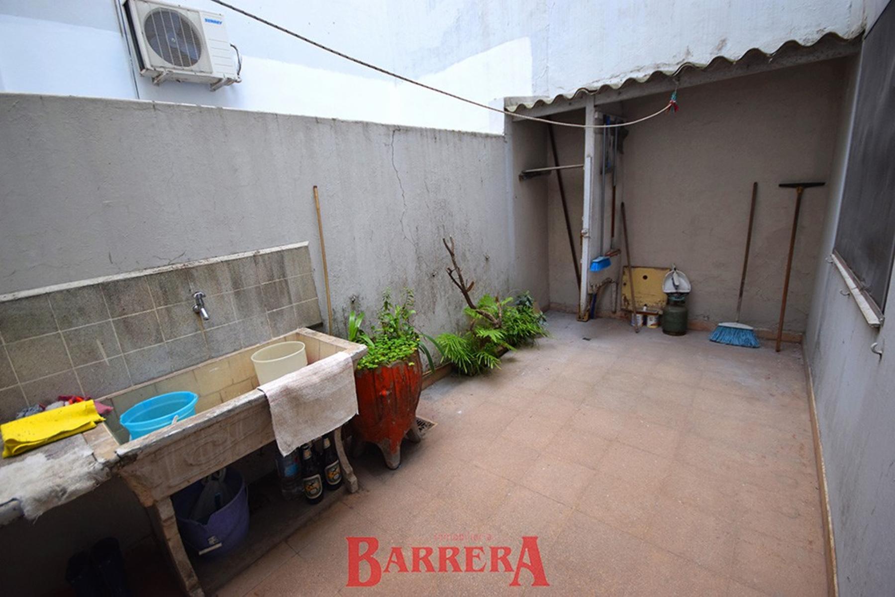 Departamento 2 ambientes con dos patios — foto 11