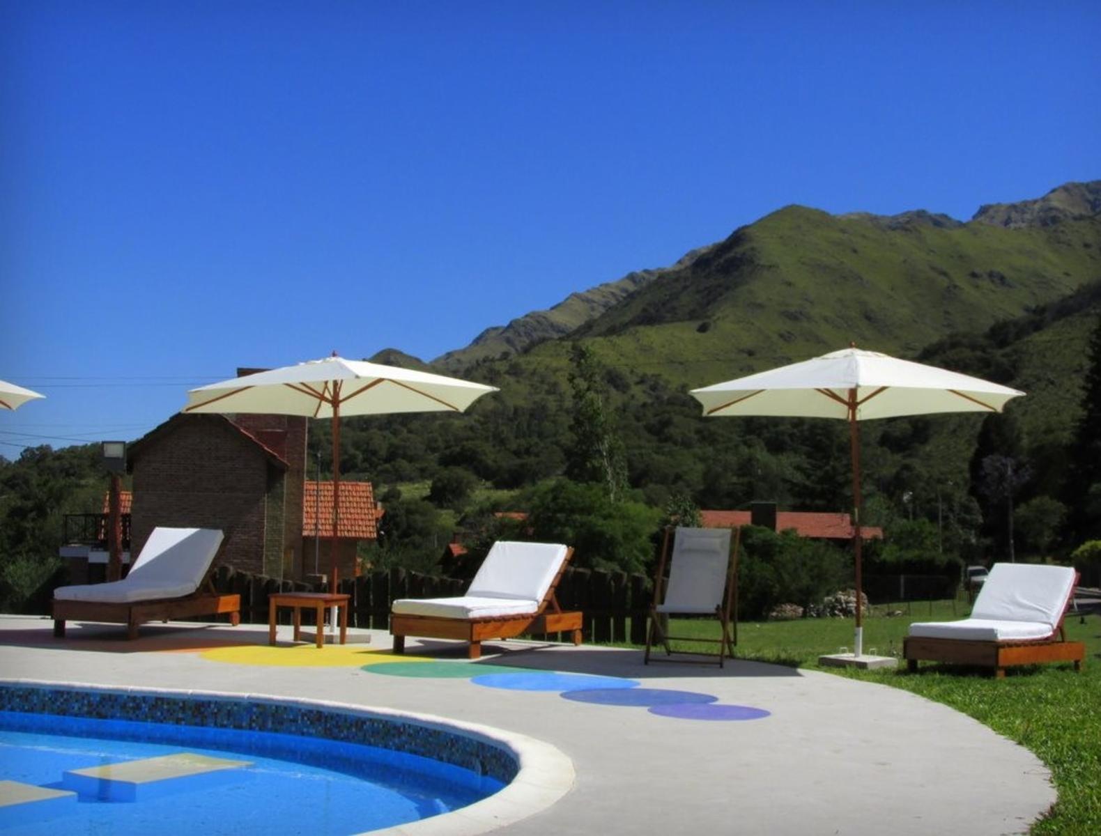 Hotel 12 hab., 700 m2 constr. s/lote 3300 m2 Merlo S. Luis - 6