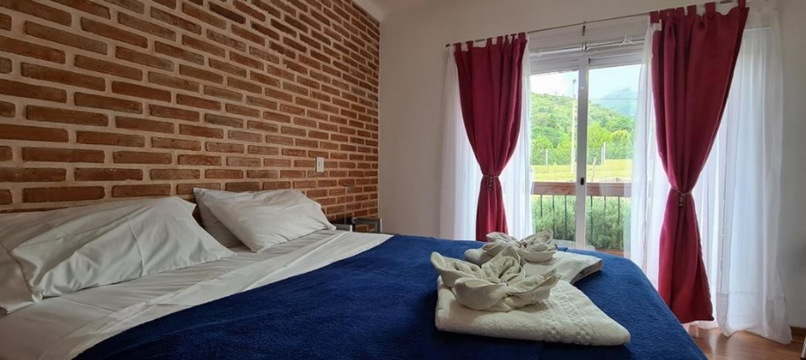 Hotel 12 hab., 700 m2 constr. s/lote 3300 m2 Merlo S. Luis - 22