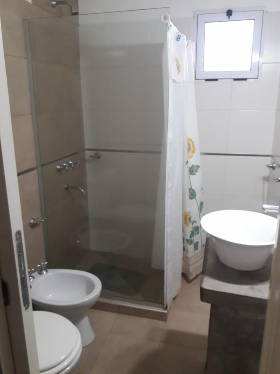 Piedra Blanca, casa y depto frente a plaza, 120 m2 cub — foto 8