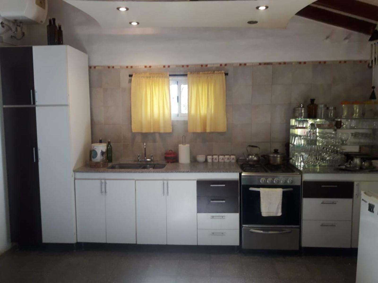 Piedra Blanca, casa y depto frente a plaza, 120 m2 cub — foto 12