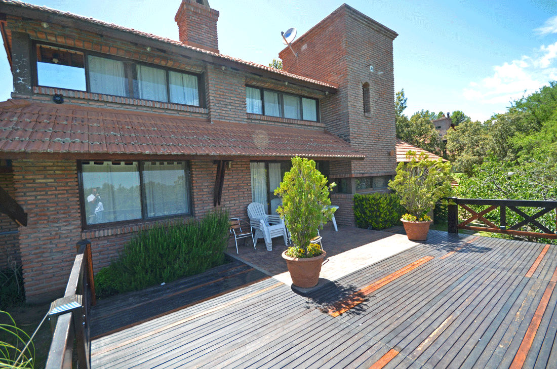 chalet 205 m2 construidos sobre lote 1353 m2 en Country Chumamaya, Merlo San Luis — foto 6