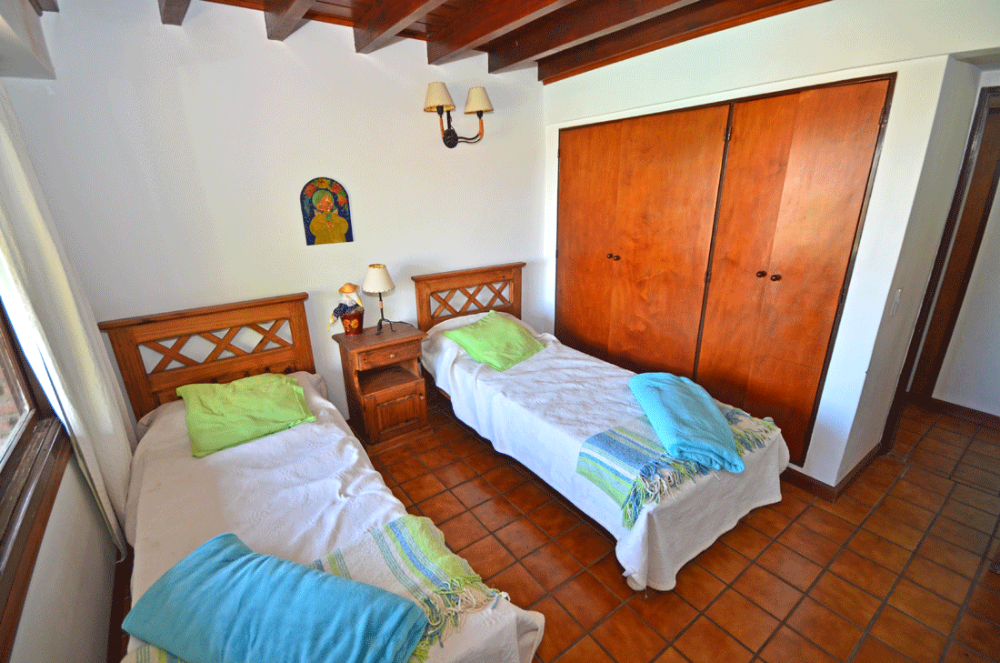 chalet 205 m2 construidos sobre lote 1353 m2 en Country Chumamaya, Merlo San Luis — foto 9