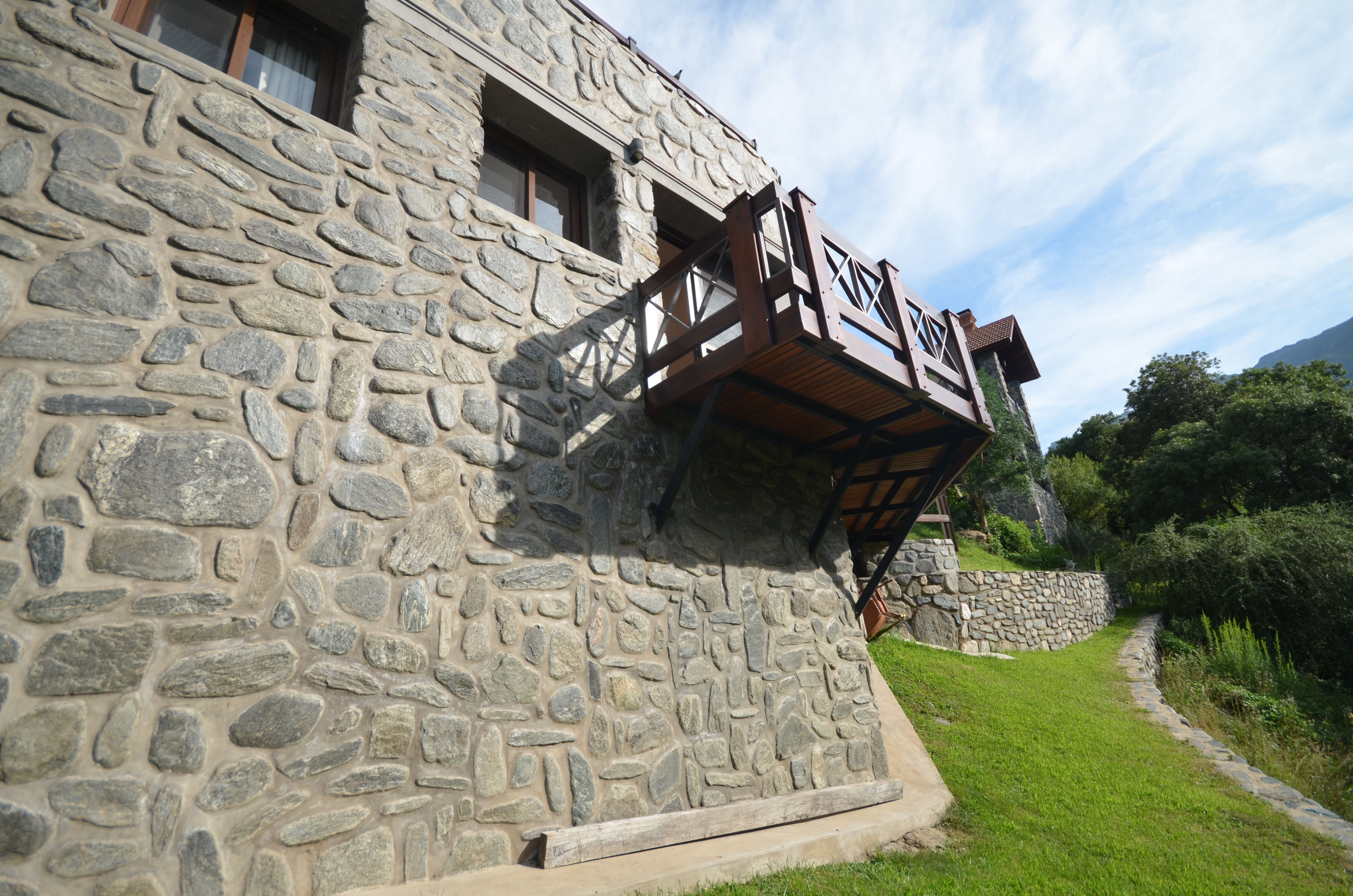 Espectacular Chalet con departamento de huéspedes sobre 2 lotes en Country Chumamaya — foto 9