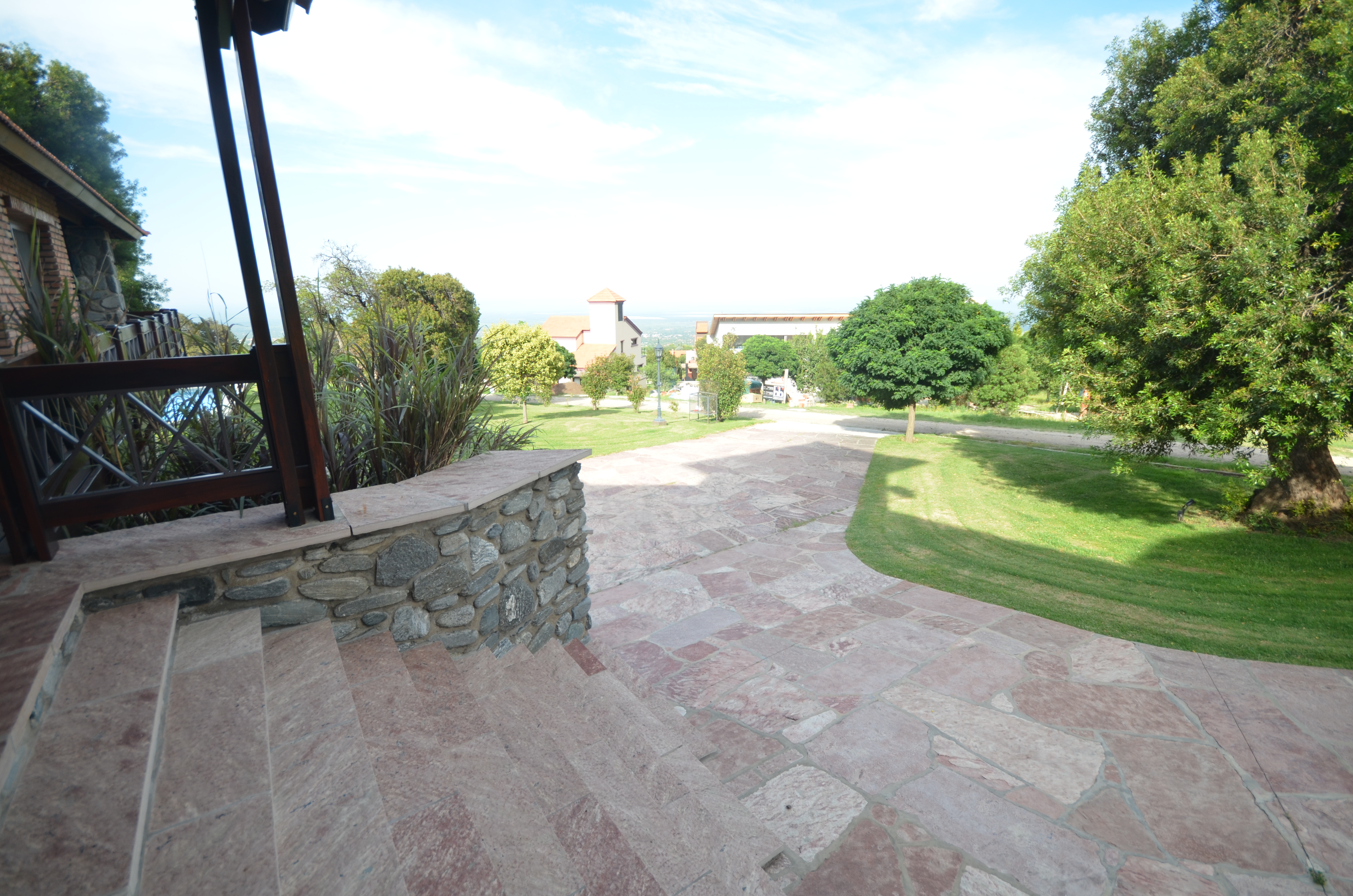 Espectacular Chalet con departamento de huéspedes sobre 2 lotes en Country Chumamaya — foto 10