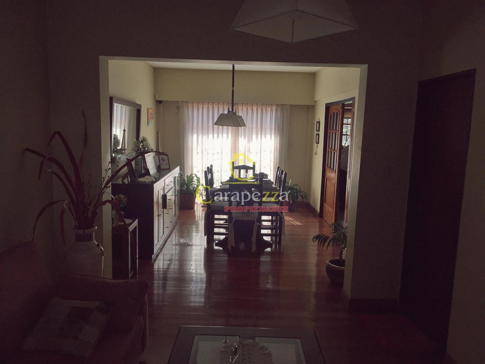 Chalet 6 Amb en Venta, en Villa Bosch, Tres de Febrero, Buenos Aires — foto 2