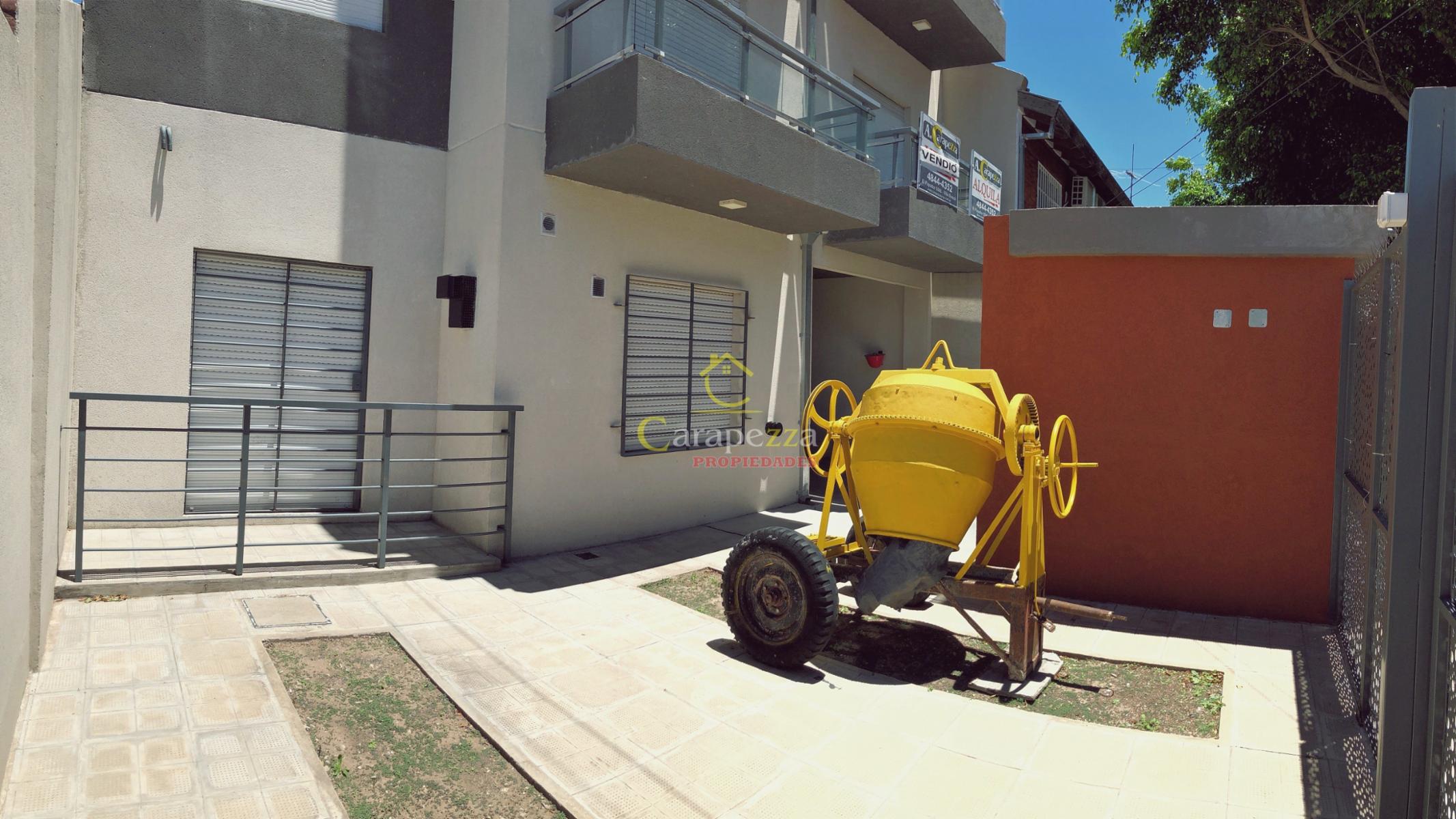 Cochera en Venta en Martín Coronado - 2