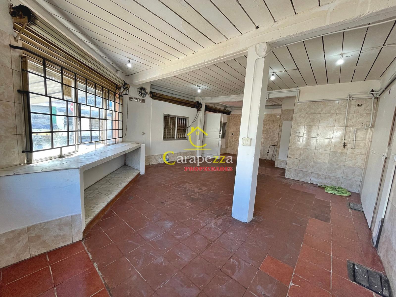 Local + Departamento 2 Amb en Venta en Pablo Podesta, Tres De Febrero, Buenos Aires . — foto 7