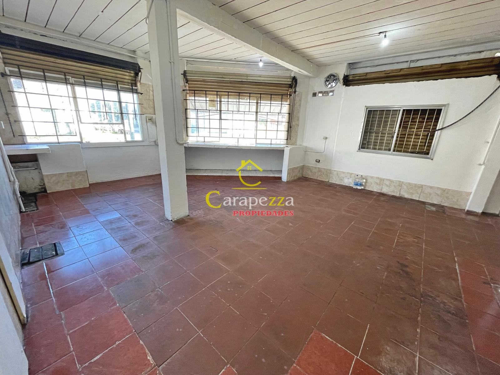 Local + Departamento 2 Amb en Venta en Pablo Podesta, Tres De Febrero, Buenos Aires . — foto 8