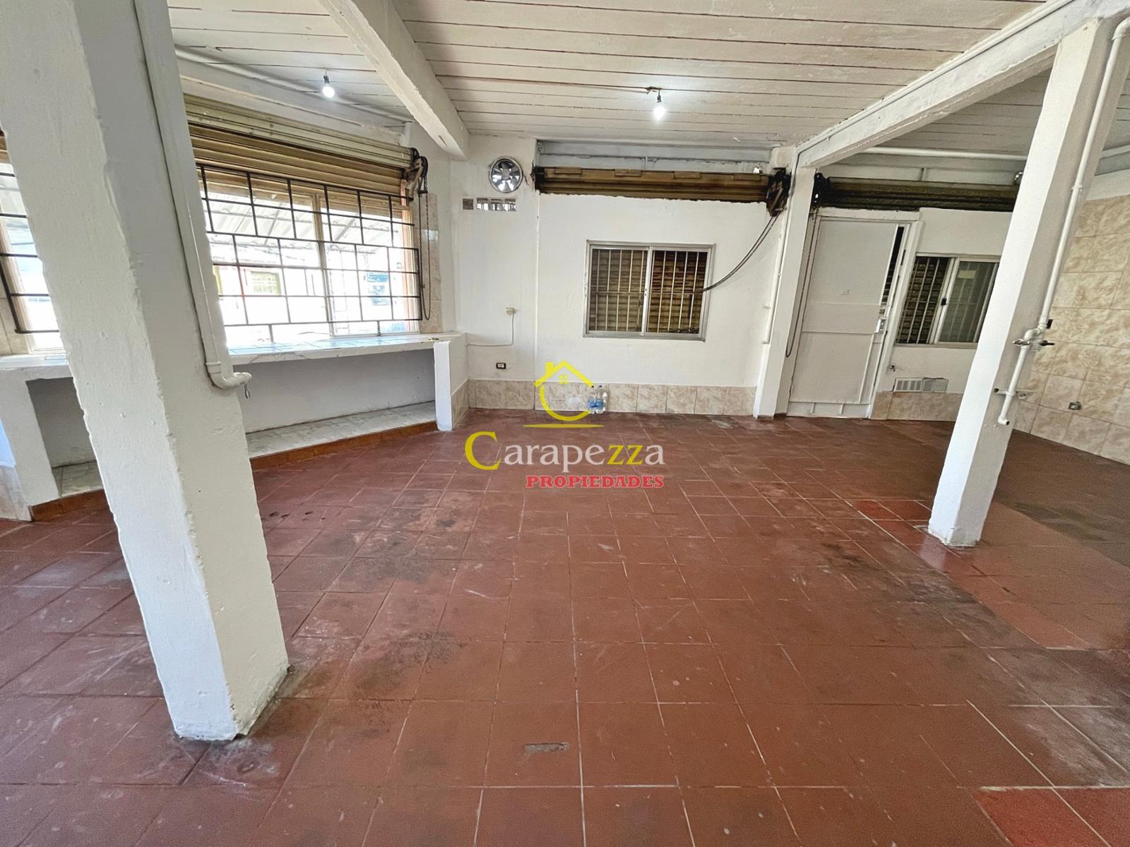 Local + Departamento 2 Amb en Venta en Pablo Podesta, Tres De Febrero, Buenos Aires . — foto 9
