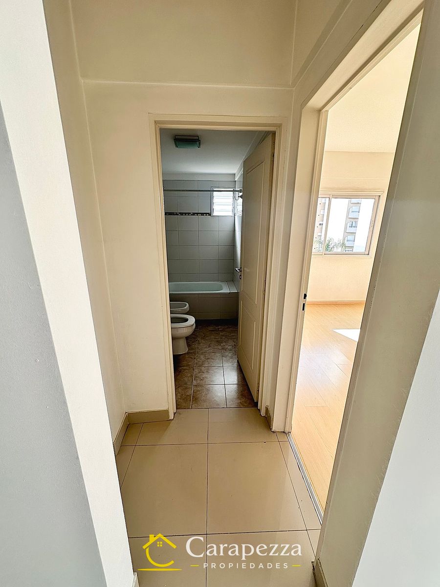 Departamento 2 Amb con Cochera en Alquiler en Martin Coronado — foto 8