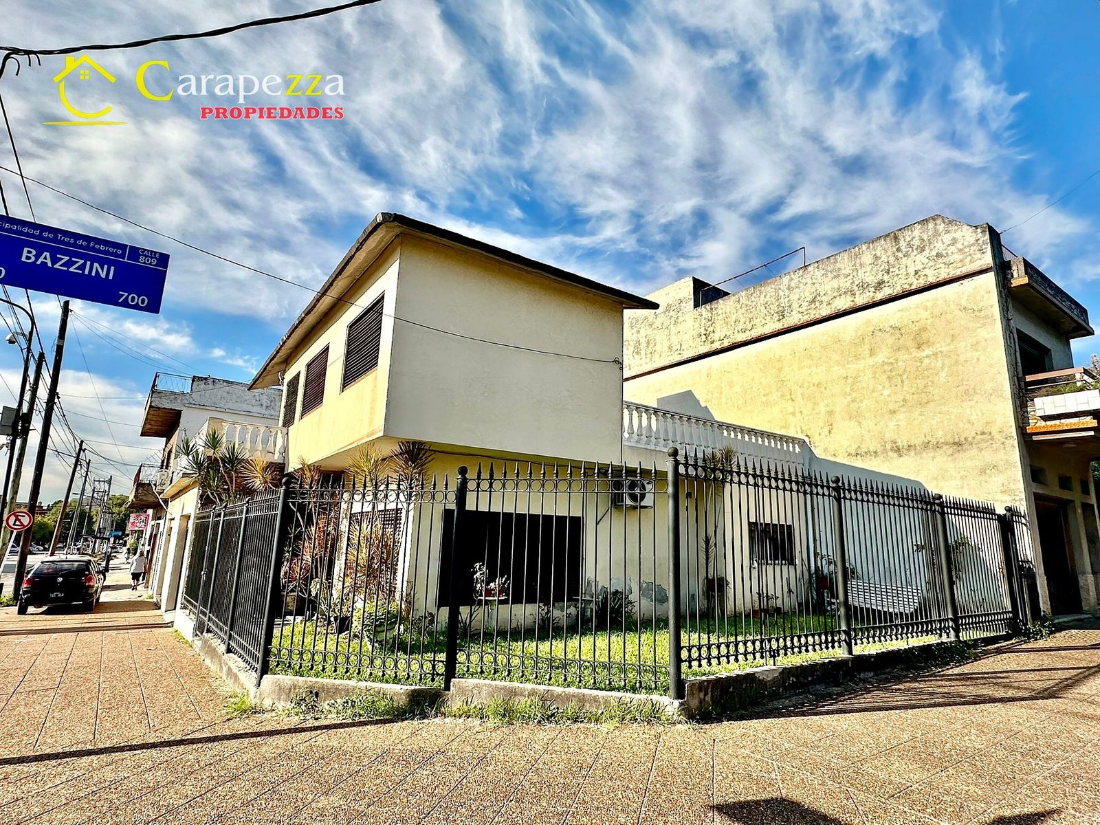 Casa 4 Amb + Local en Venta en Villa Bosch — foto 3