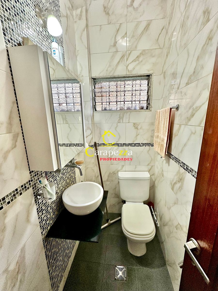 Casa 4 Amb + Local en Venta en Villa Bosch — foto 14