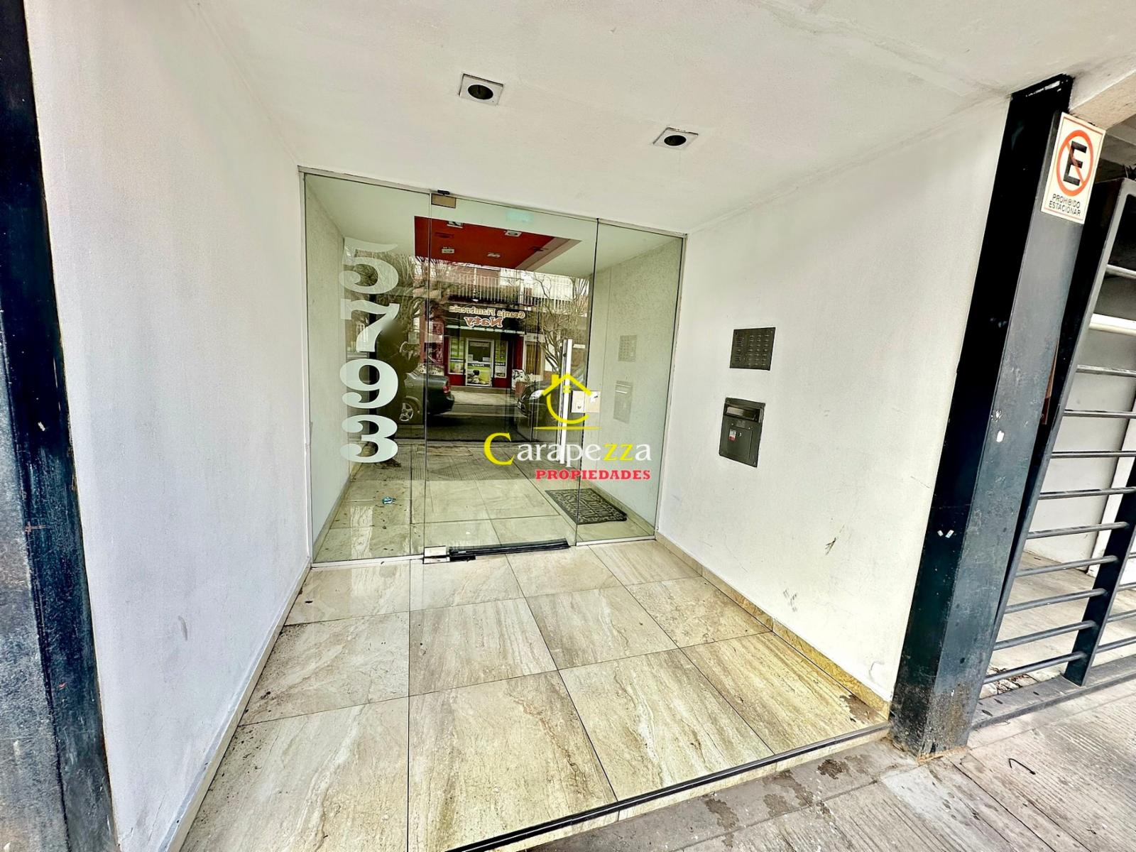 Departamento con Cochera Doble y Terraza Privada en Venta, en Villa Bosch — foto 2