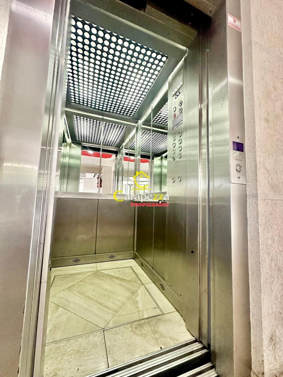 Departamento con Cochera Doble y Terraza Privada en Venta, en Villa Bosch — foto 3