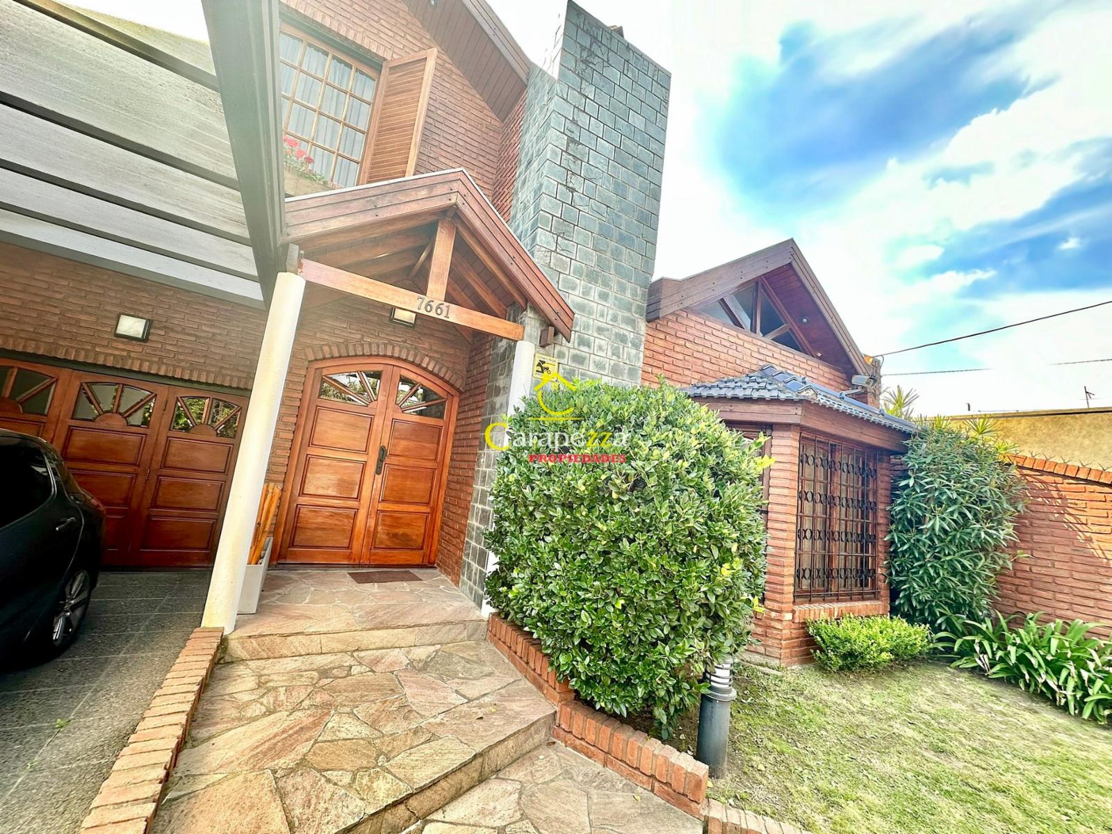 Hermoso Chalet 4 Amb de Categoría en Venta en Villa Bosch — foto 3