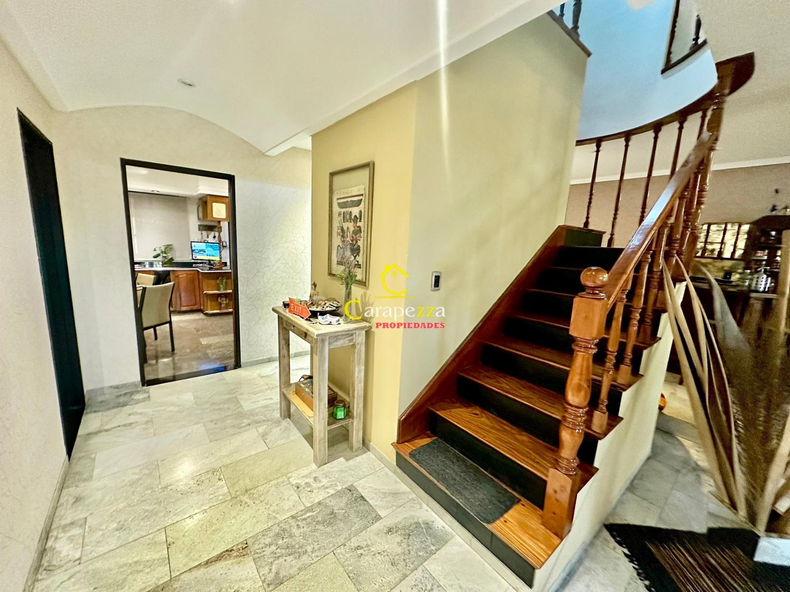 Hermoso Chalet 4 Amb de Categoría en Venta en Villa Bosch — foto 9