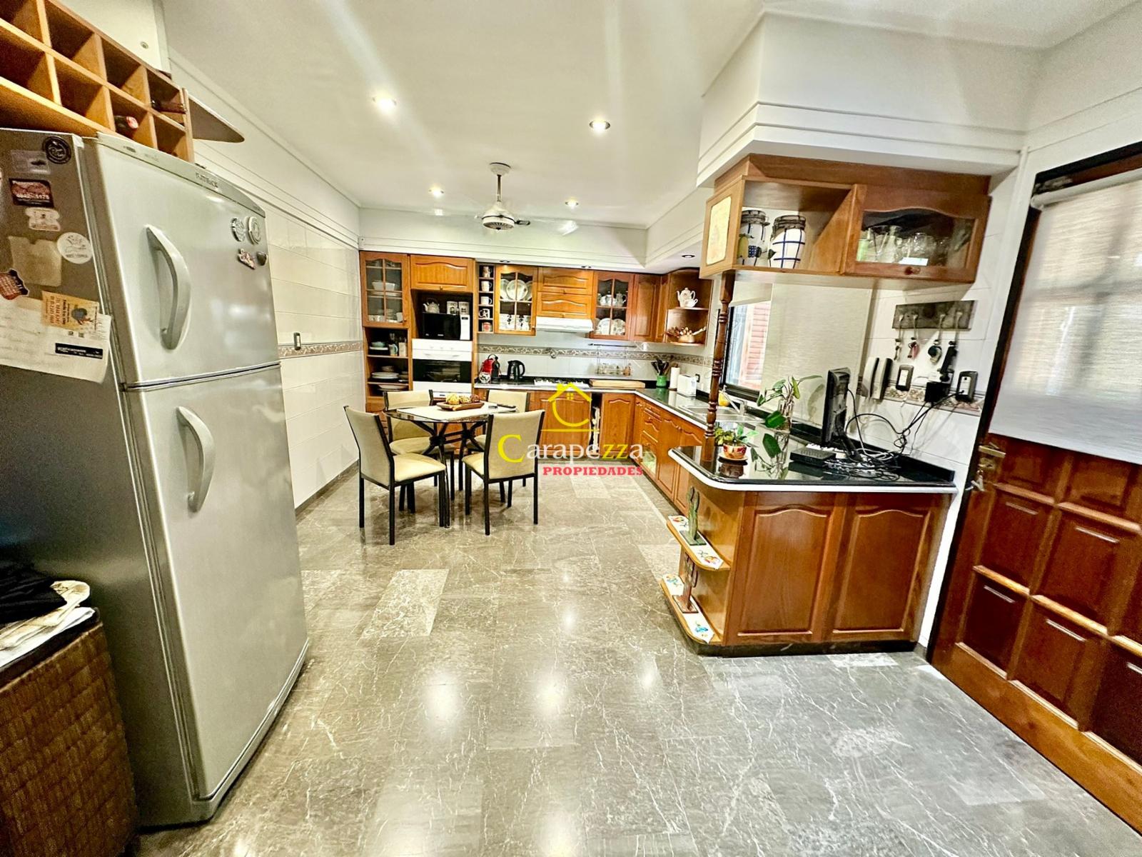 Hermoso Chalet 4 Amb de Categoría en Venta en Villa Bosch — foto 14