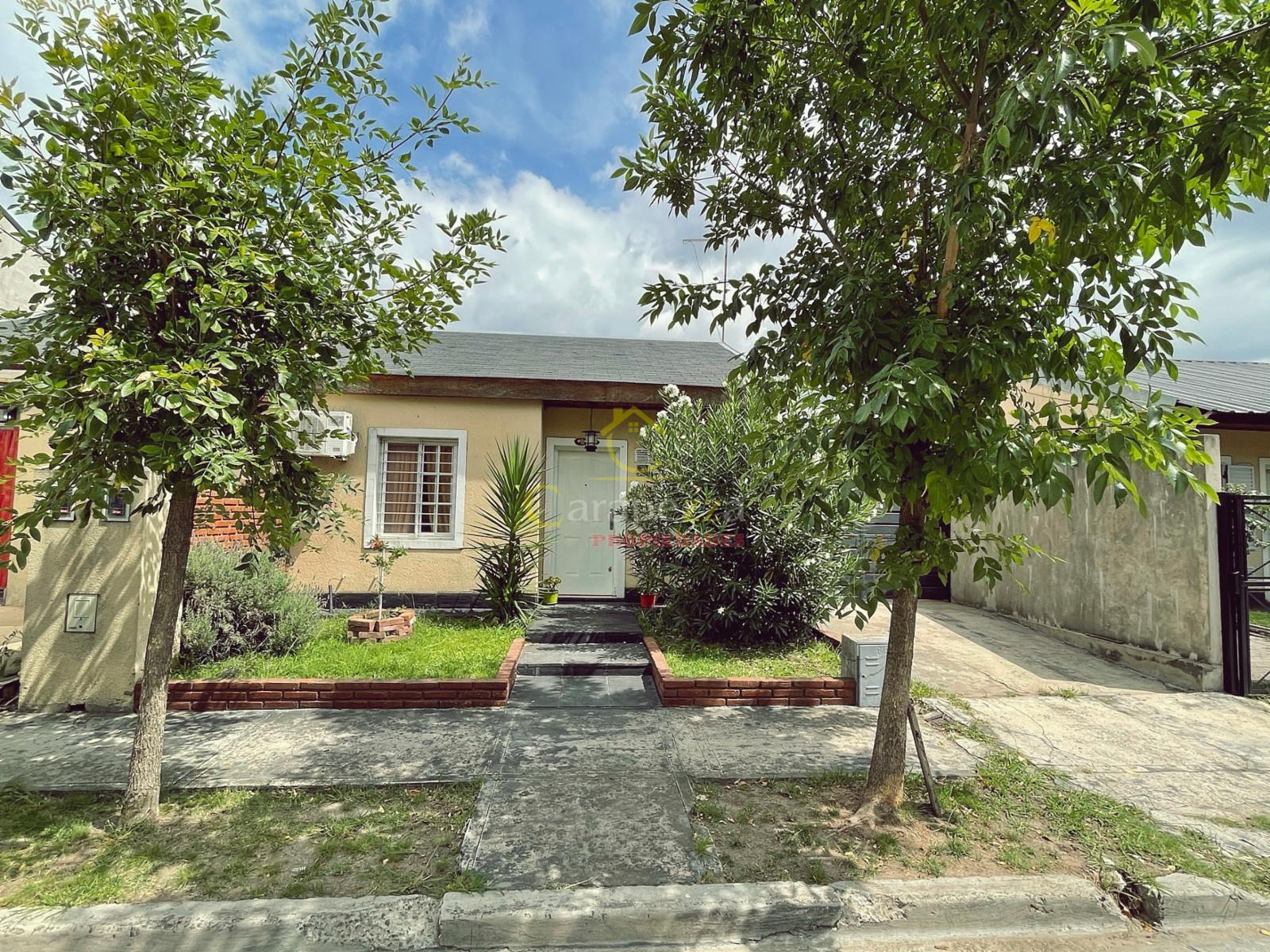 Casa 3 Amb en Venta en Barrio Altos de Podesta