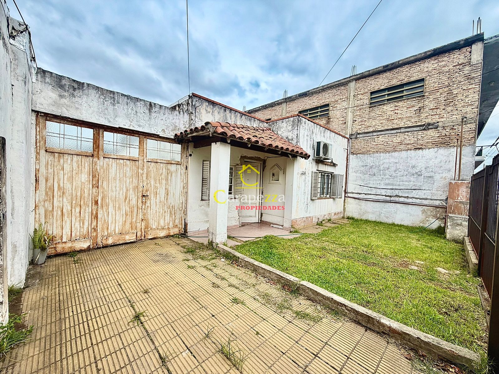 Casa 3 Amb en Venta en Villa Bosch - 2