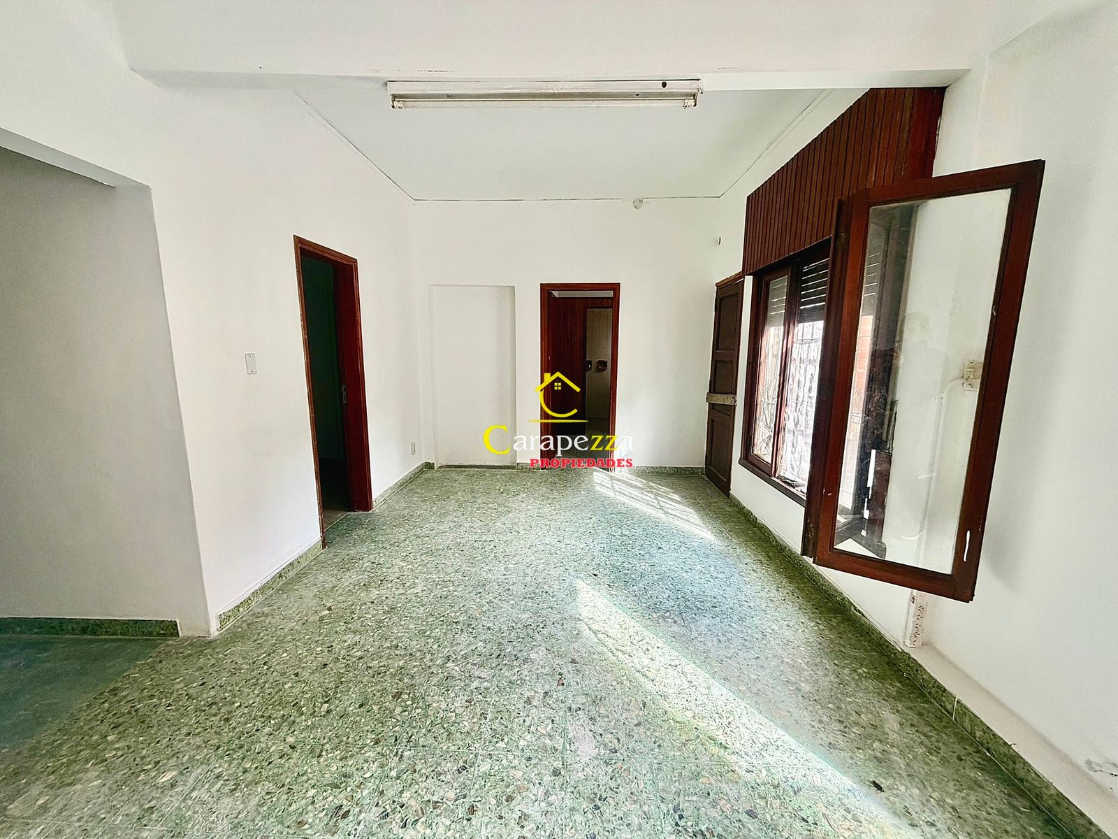 Casa 3 Amb + Galpón + Dpto 1 amb en Venta en Villa Bosch - 7