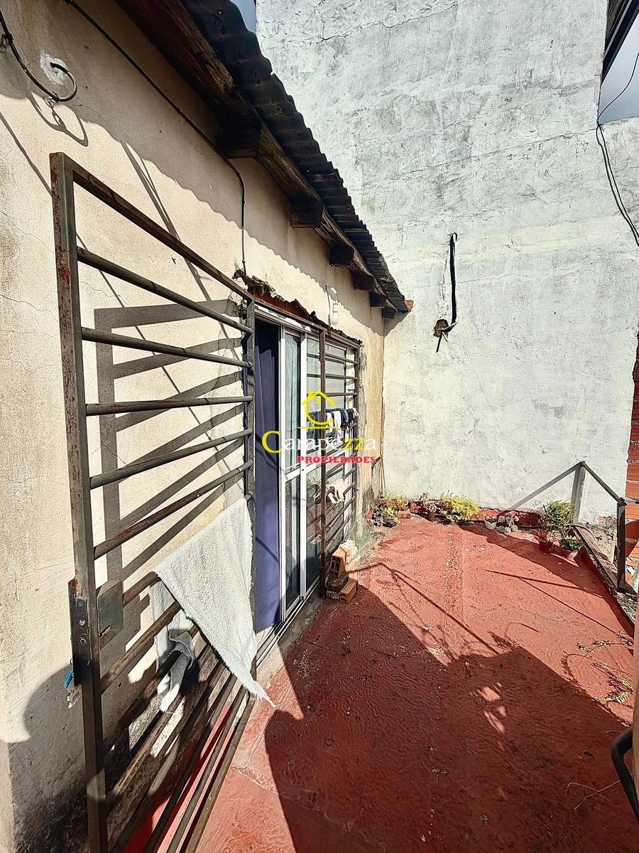 Casa 3 Amb + Galpón + Dpto 1 amb en Venta en Villa Bosch - 26
