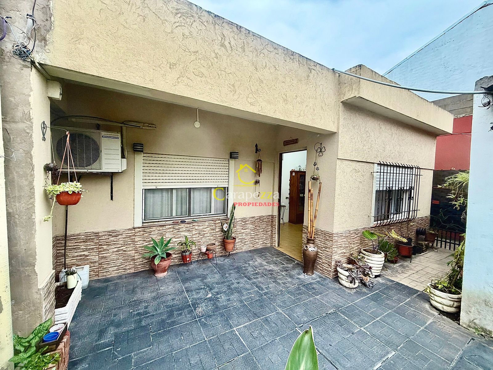 Venta 2 Propiedades en Block en Martin Coronado - 6