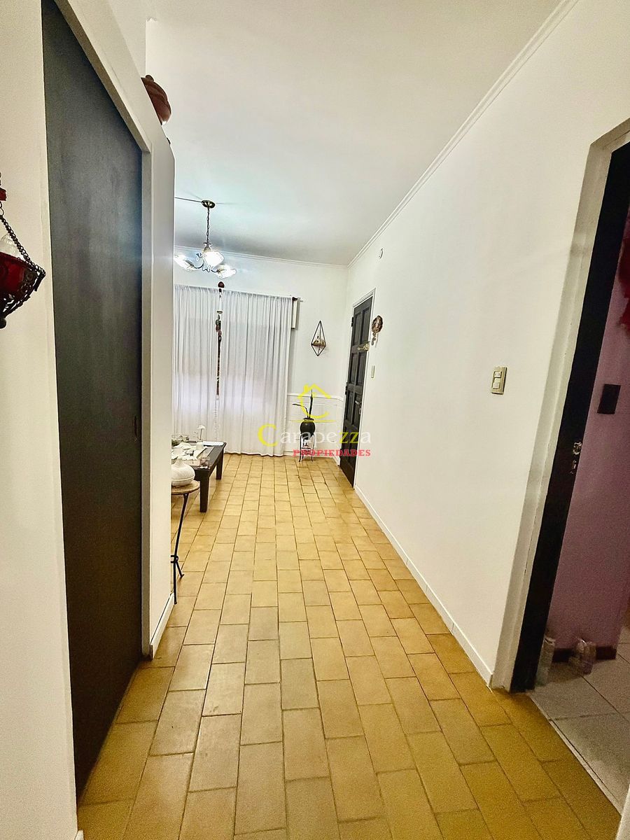 Venta 2 Propiedades en Block en Martin Coronado - 10