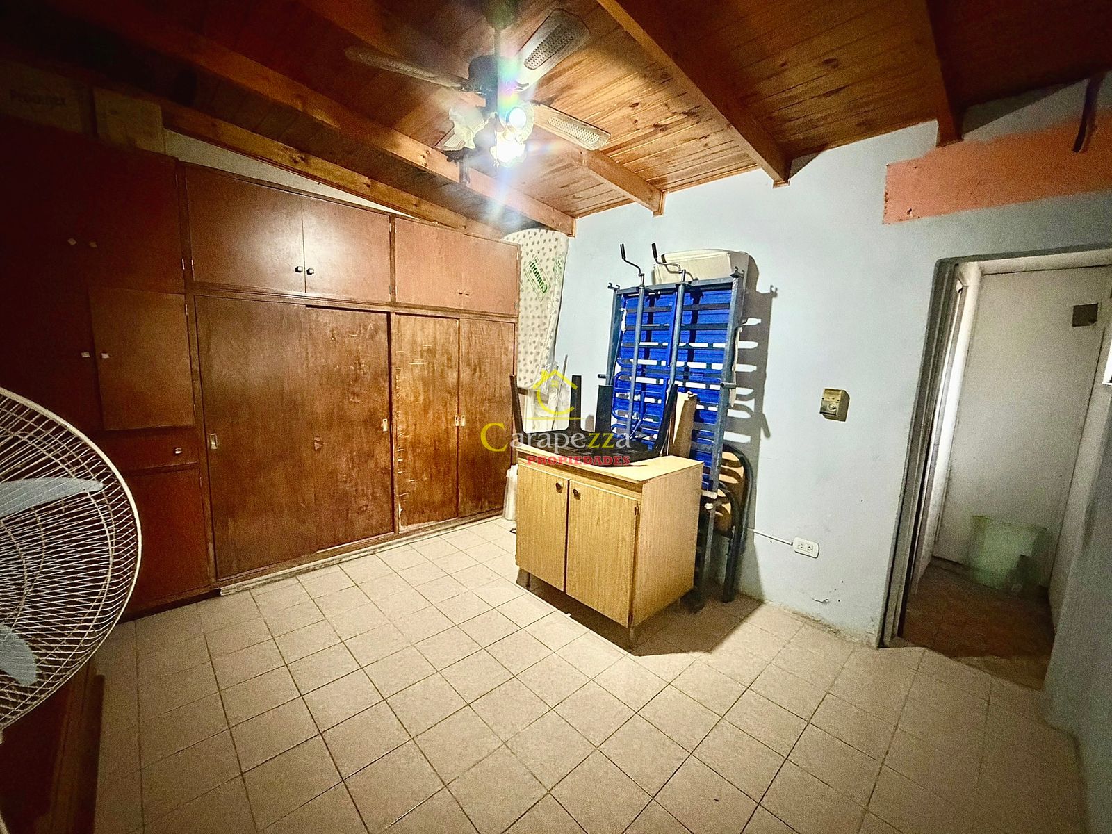Venta 2 Propiedades en Block en Martin Coronado - 31