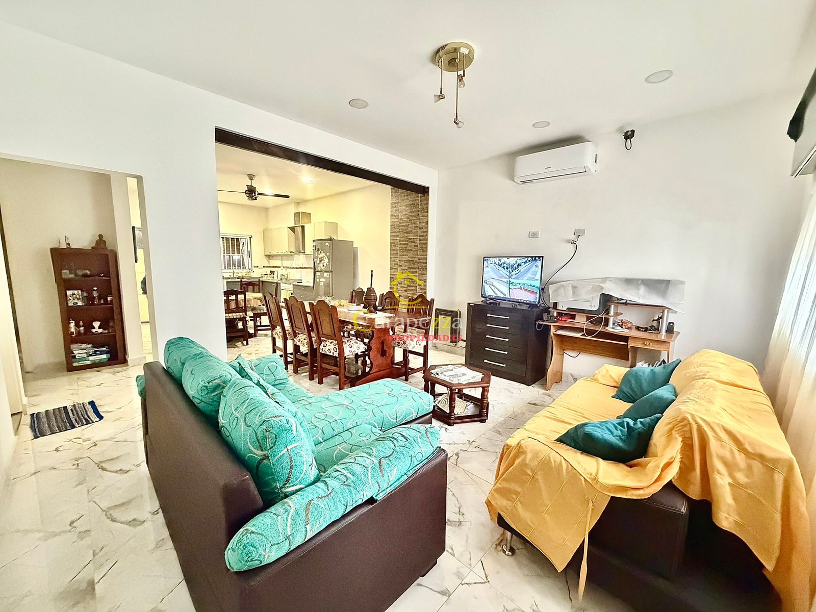 Venta Hermosa Casa 3 Amb en Caseros - 2