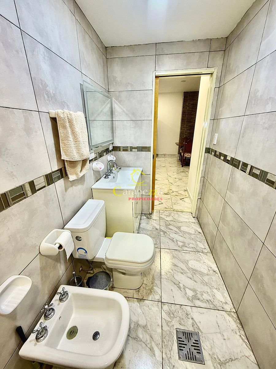 Venta Hermosa Casa 3 Amb en Caseros - 13